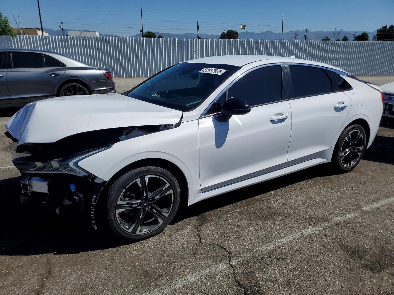 2023 Kia K5