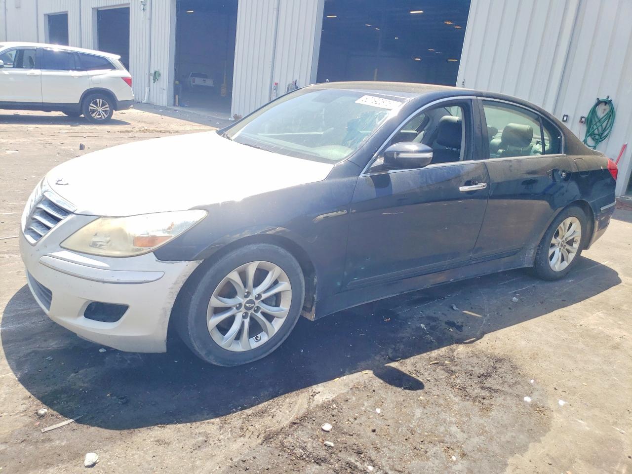2013 Hyundai Genesis