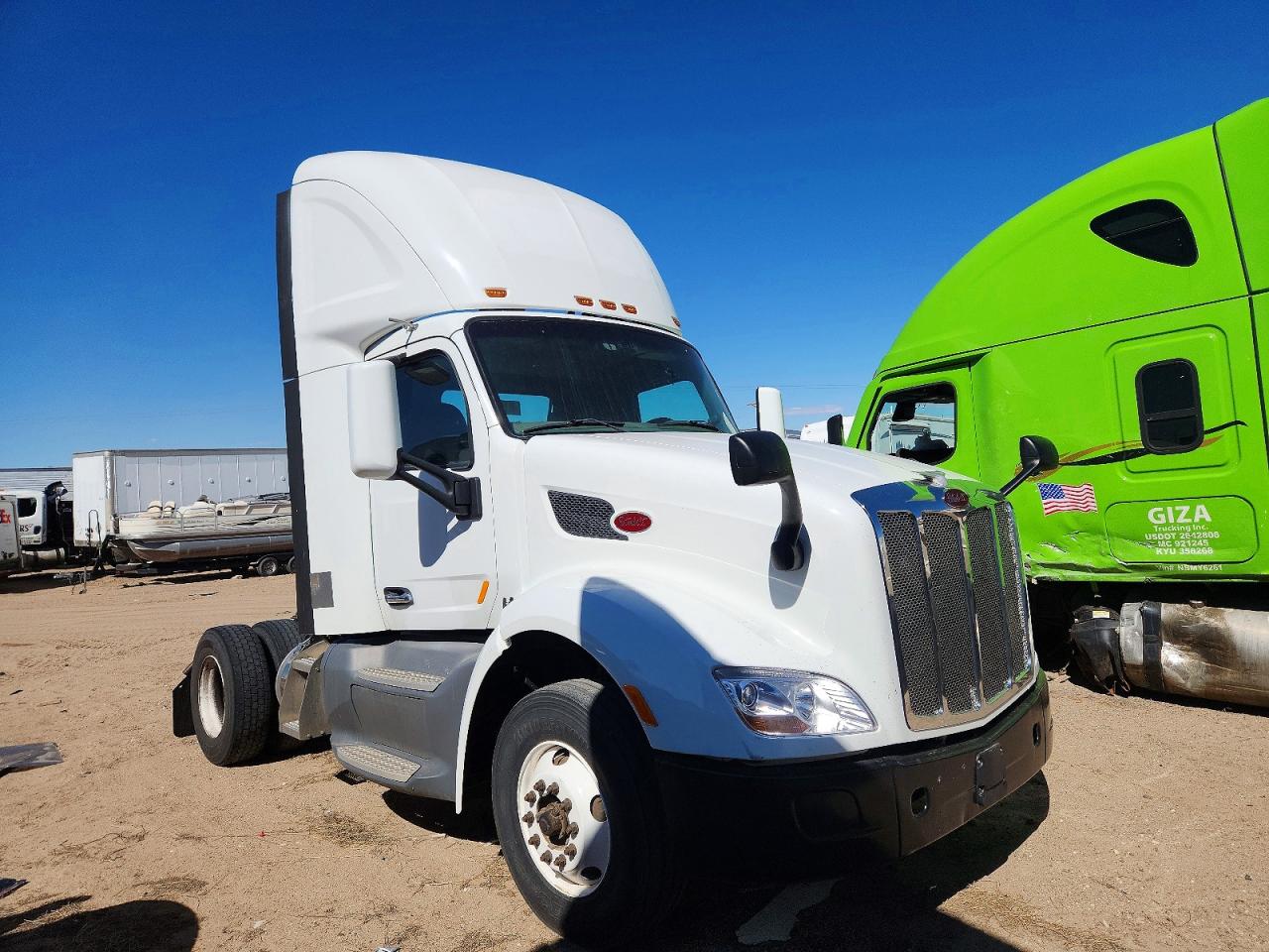 2017 Peterbilt 579
