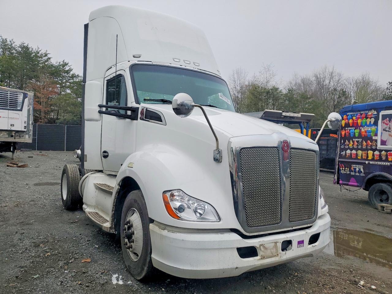 Kenworth Construction
