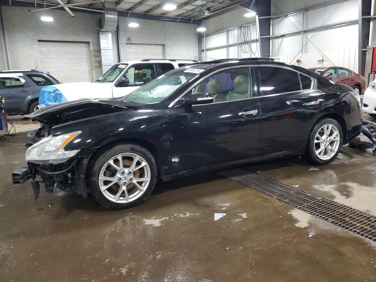 2014 Nissan Maxima