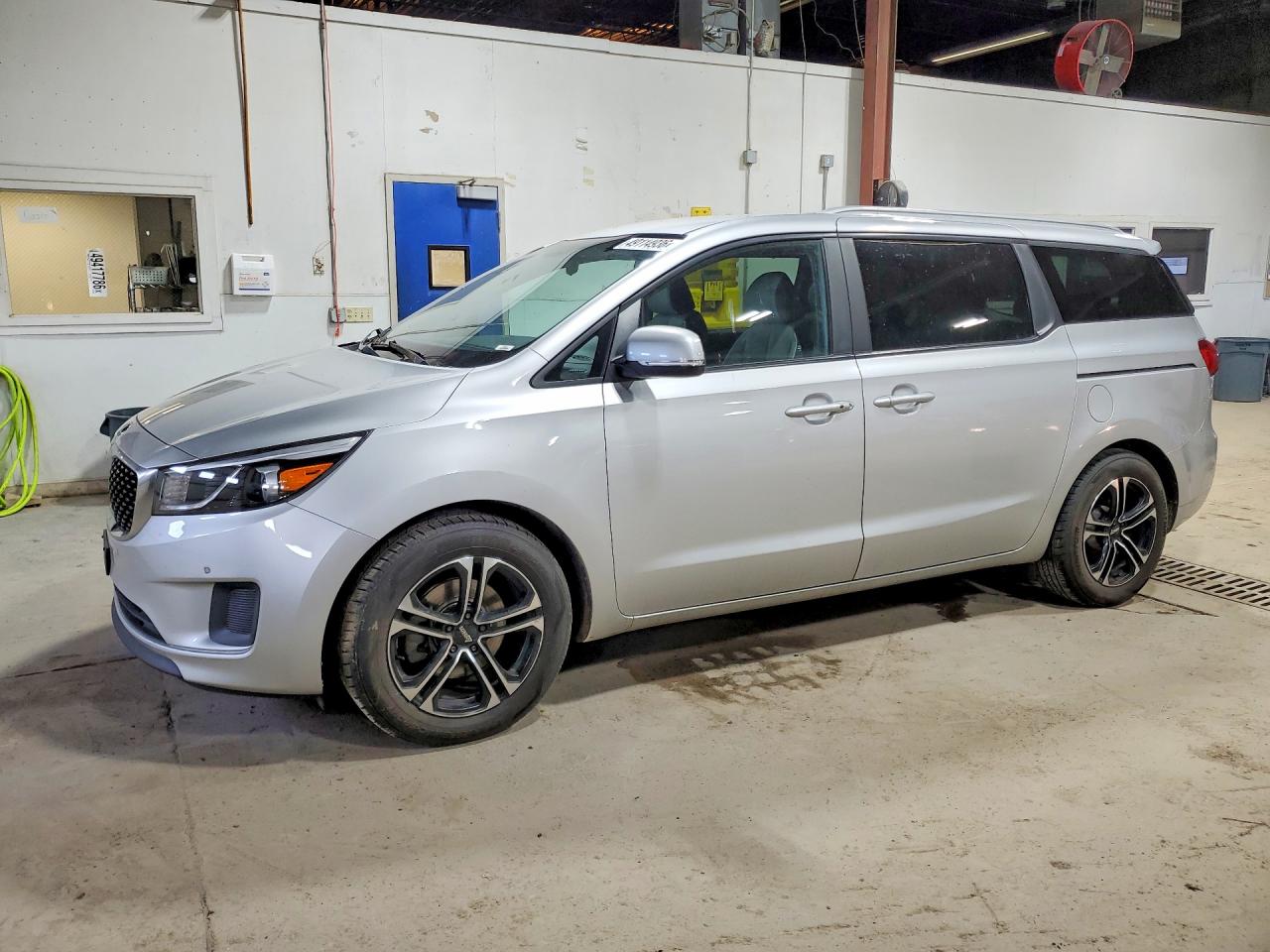 2017 Kia Sedona