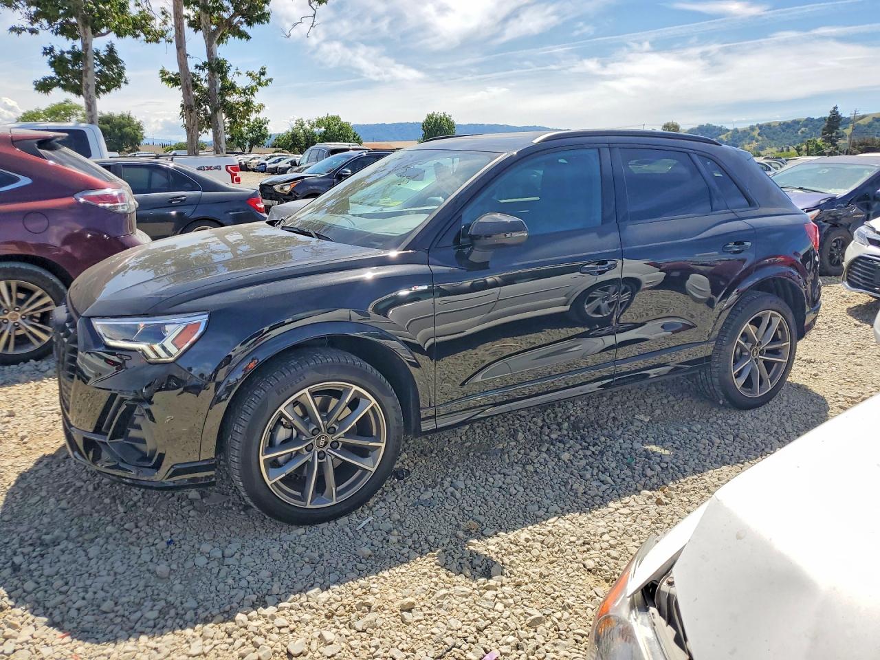 2025 Audi Q3