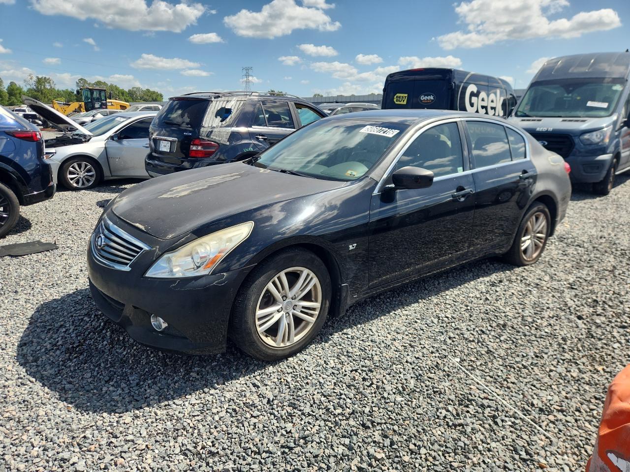 2015 Infiniti Q40