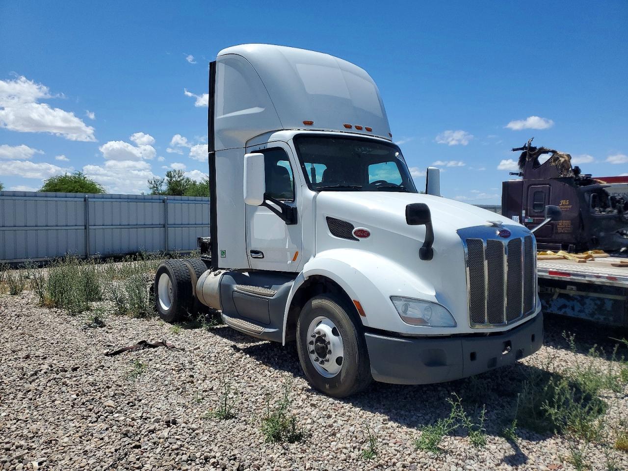 Peterbilt 579