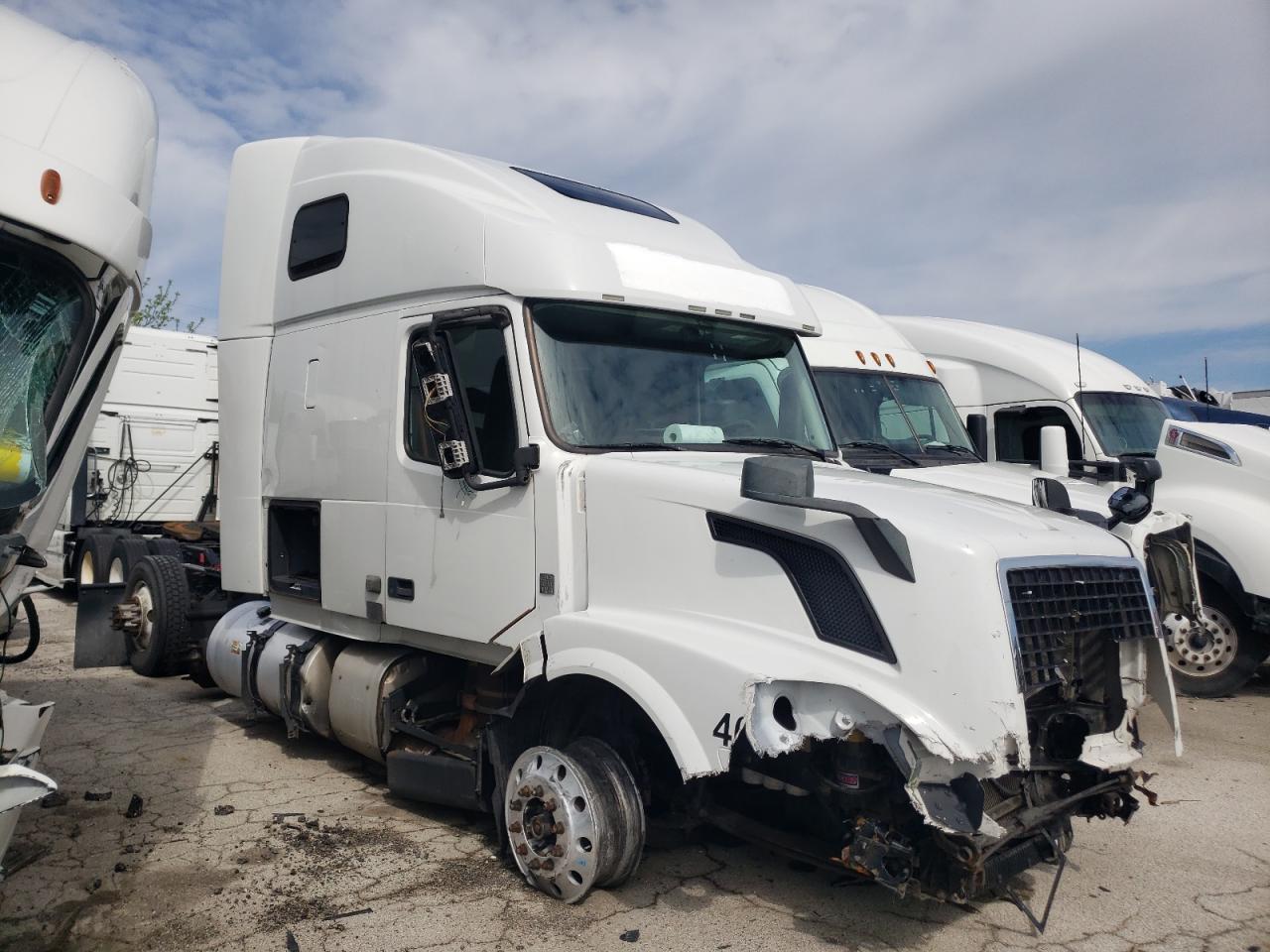 2016 Volvo VN