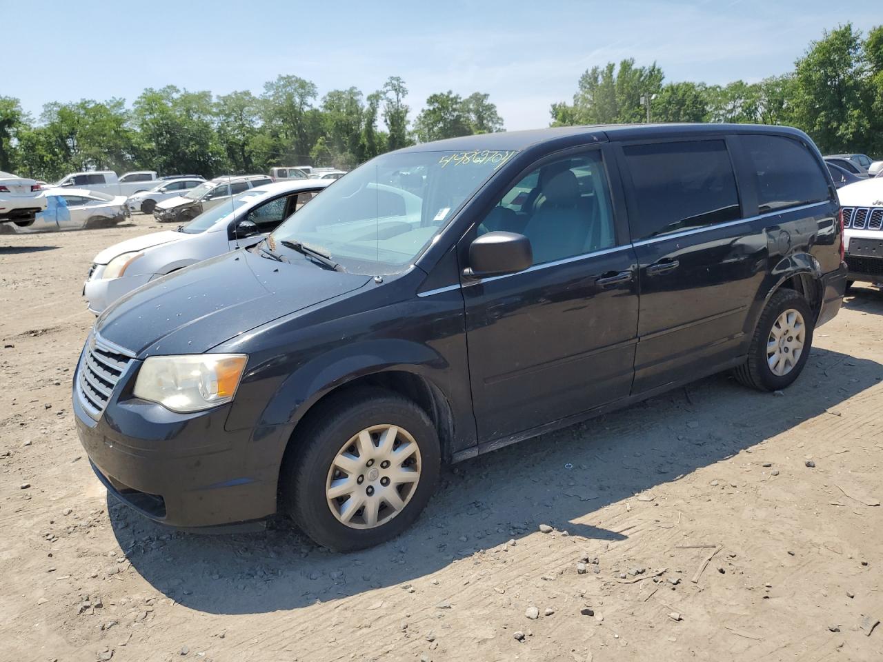 2010 Chrysler Town & cou LX