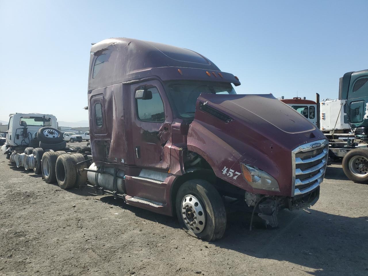 2018 Freightliner Cascadia 1