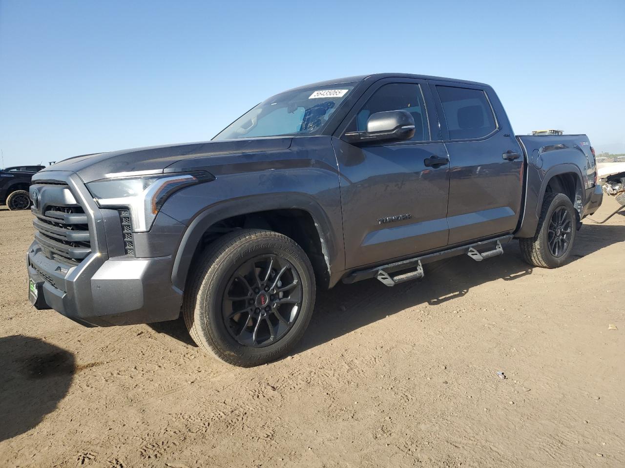 2023 Toyota Tundra cre CREWMAX SR