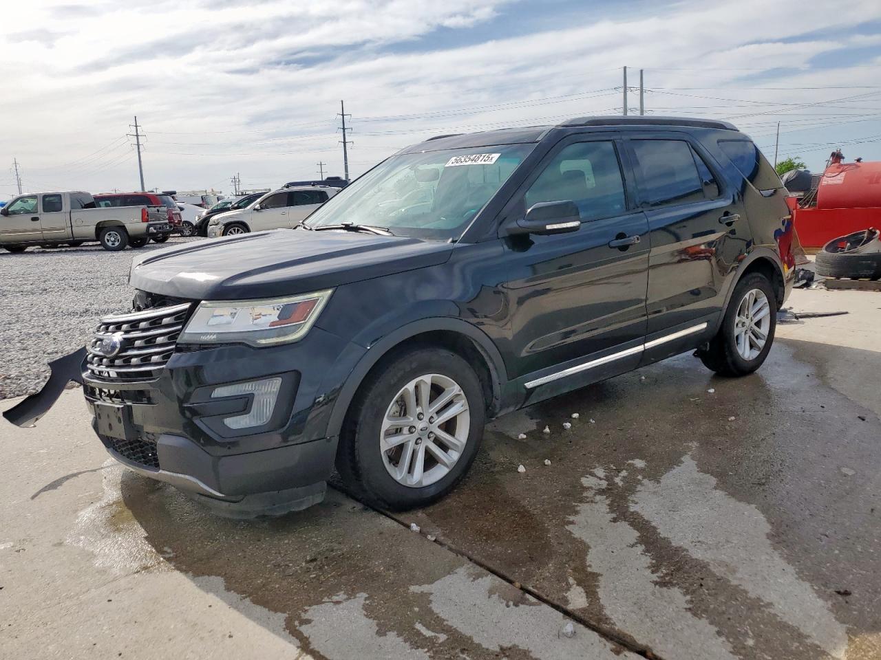 2017 Ford Explorer x XLT