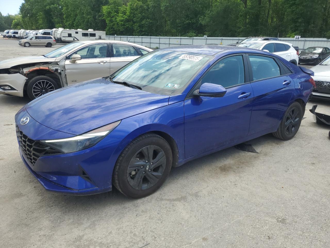 2022 Hyundai Elantra se SEL