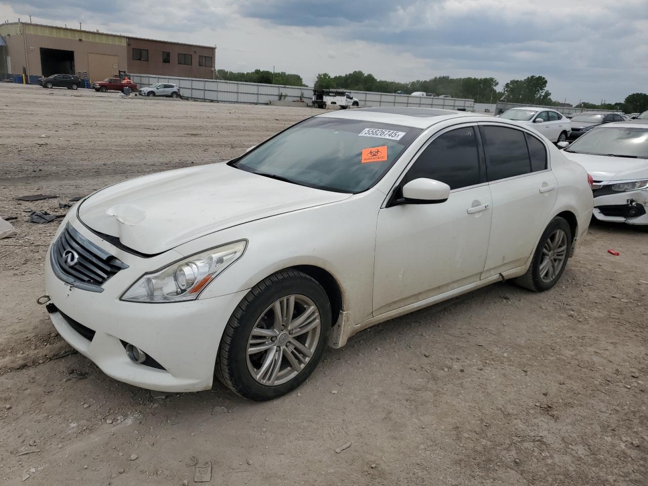 2015 Infiniti Q40