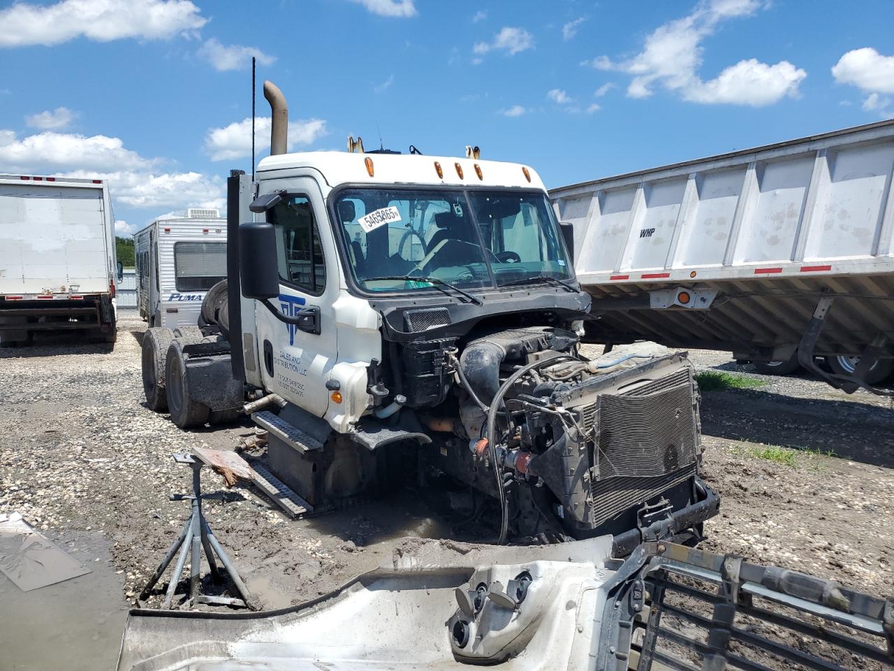 2015 Freightliner Cascadia 125