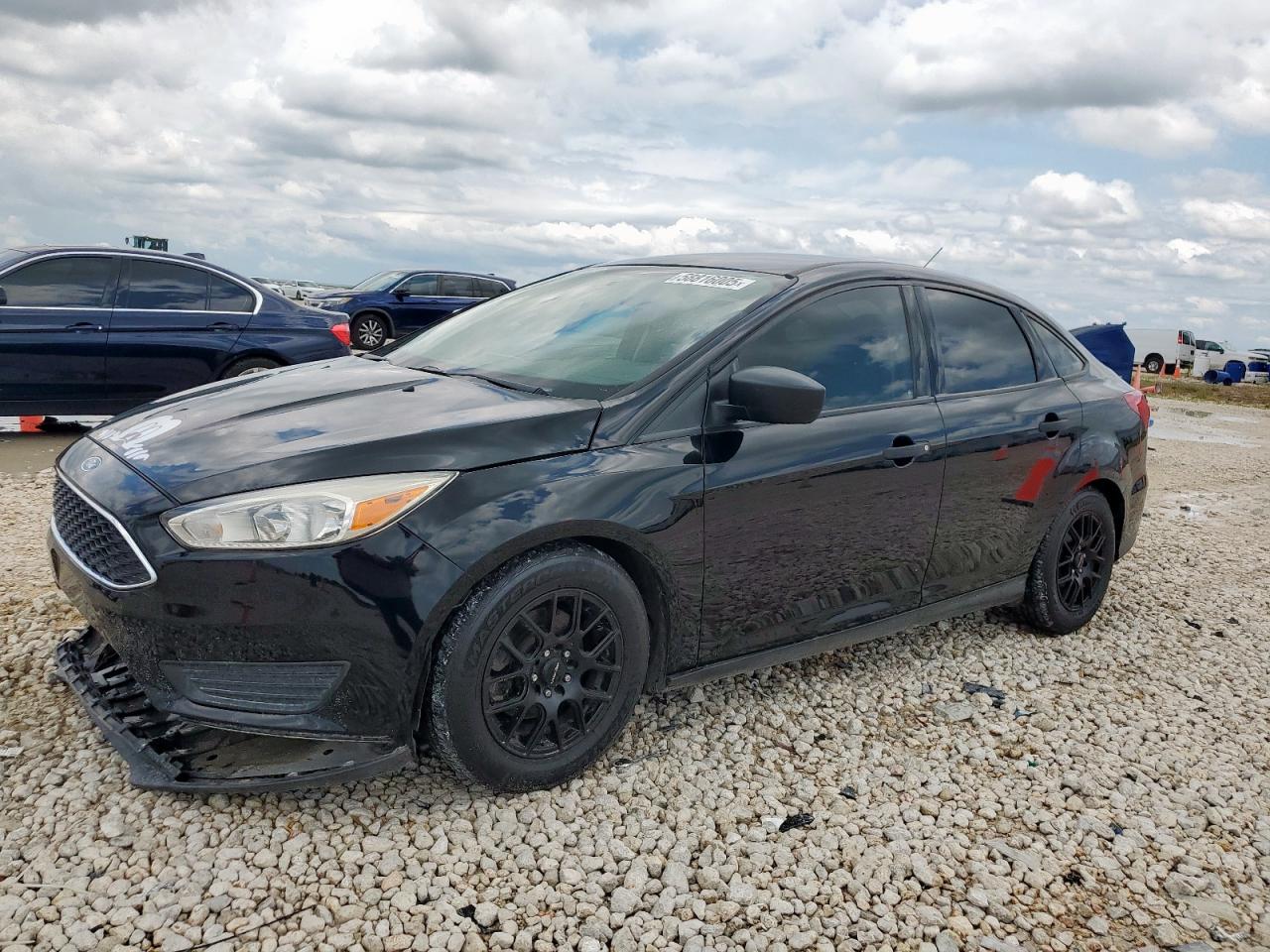 2016 Ford Focus s S