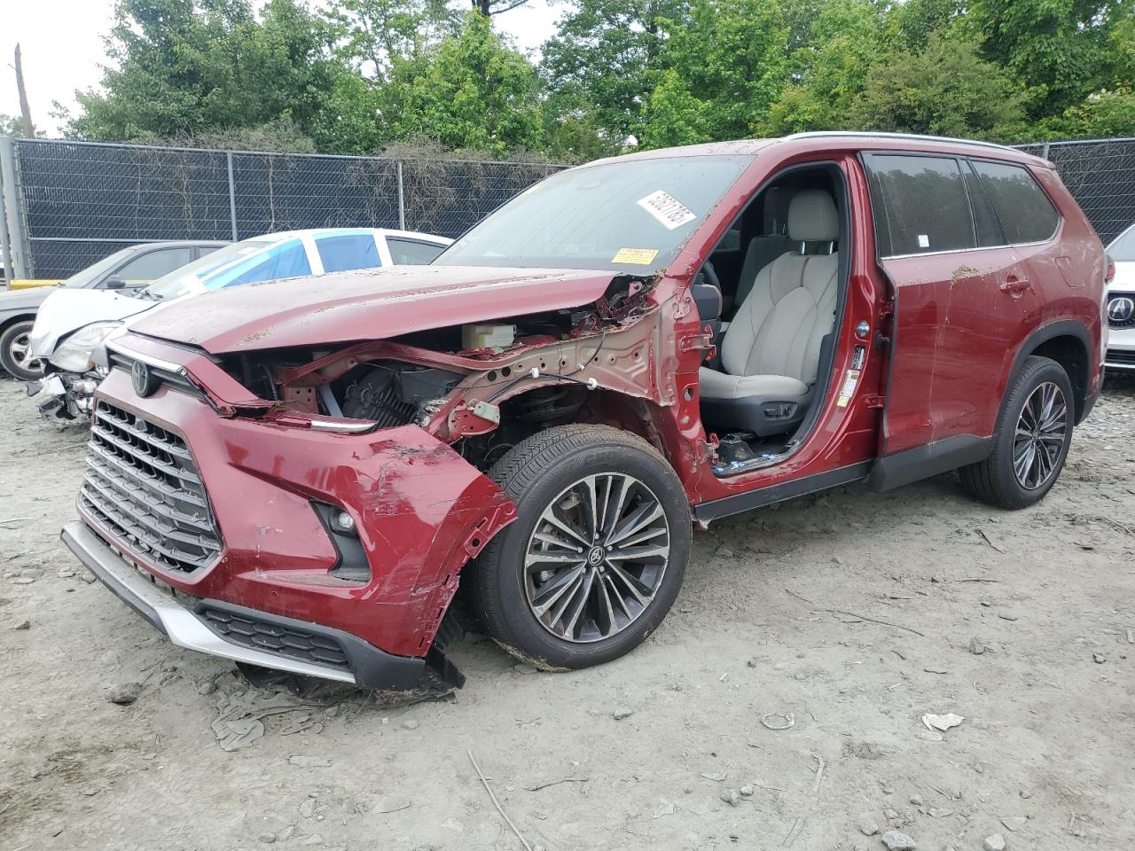 2024 Toyota Grand high LIMITED