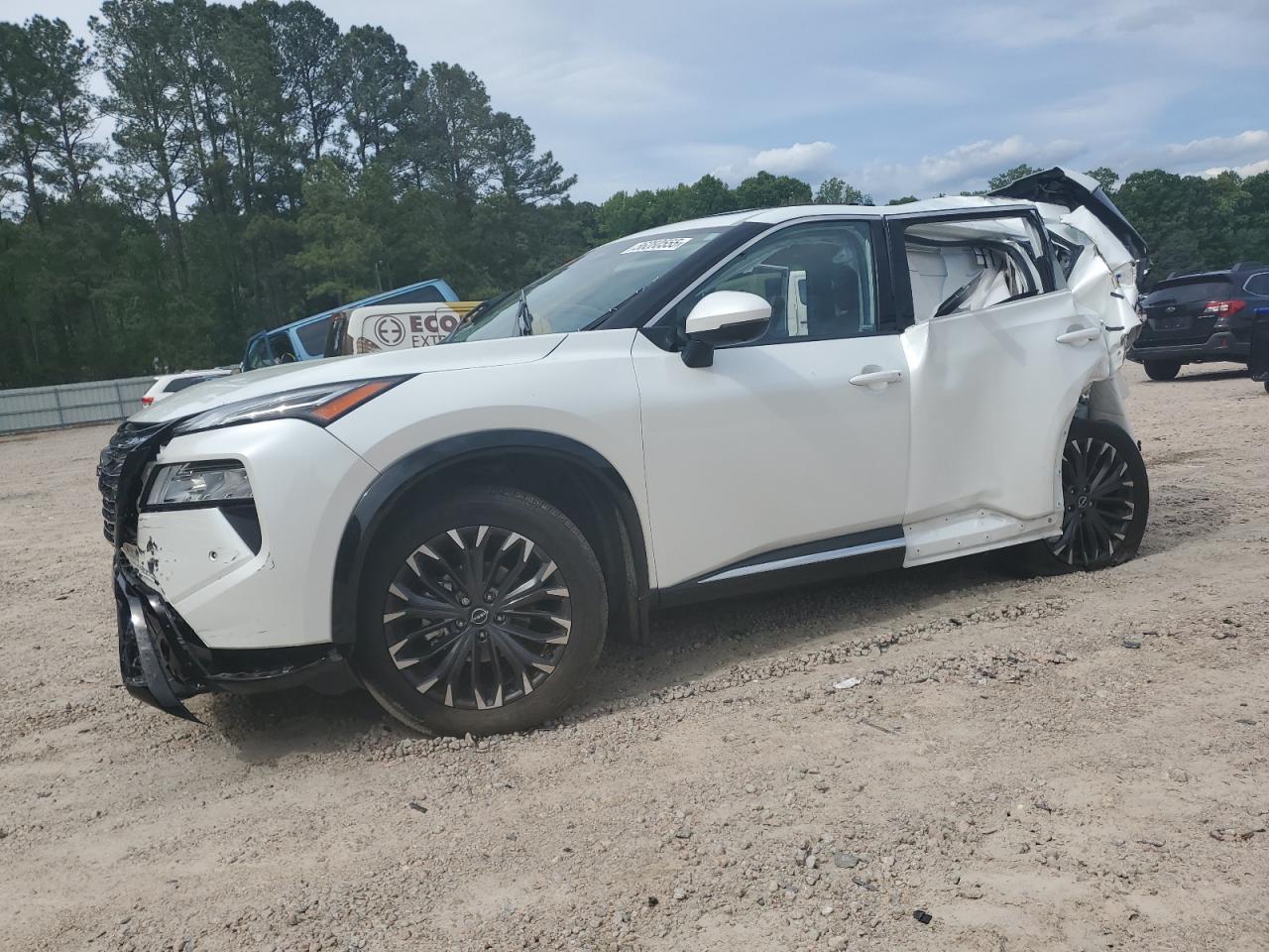 2024 Nissan Rogue plat PLATINUM