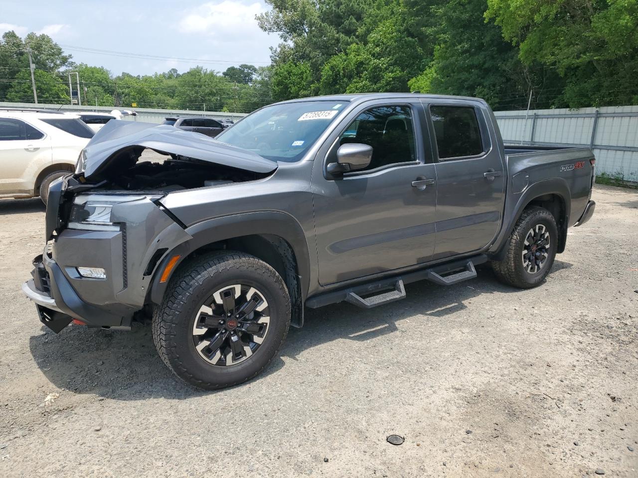 2024 Nissan Frontier s S