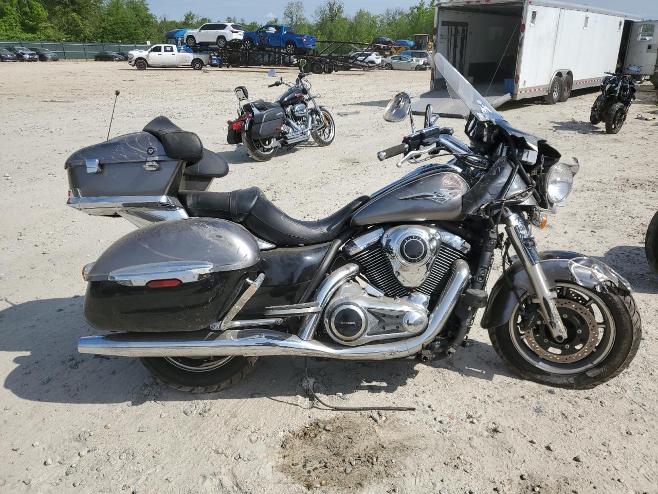 Kawasaki Vn1700 b