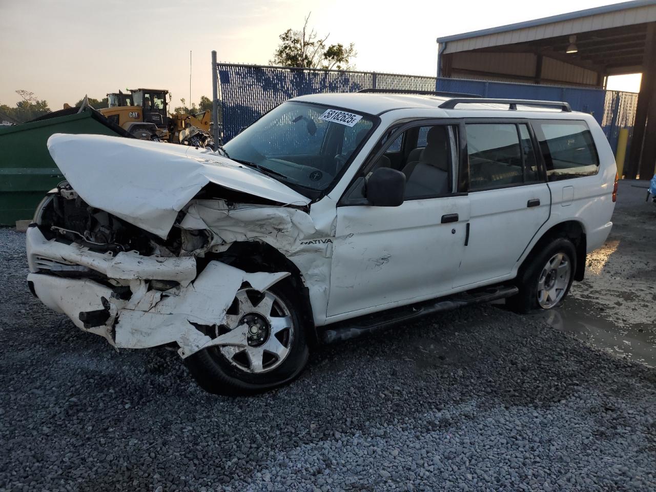 2002 Mitsubishi Montero