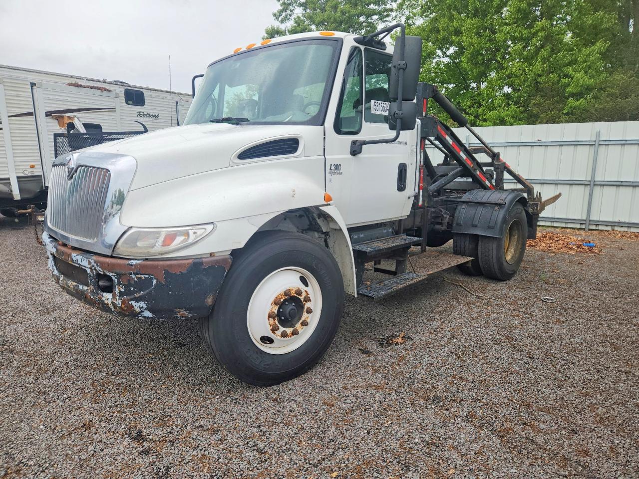 2002 International 4000-Series