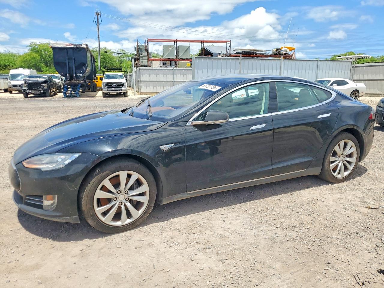 2014 Tesla Model S
