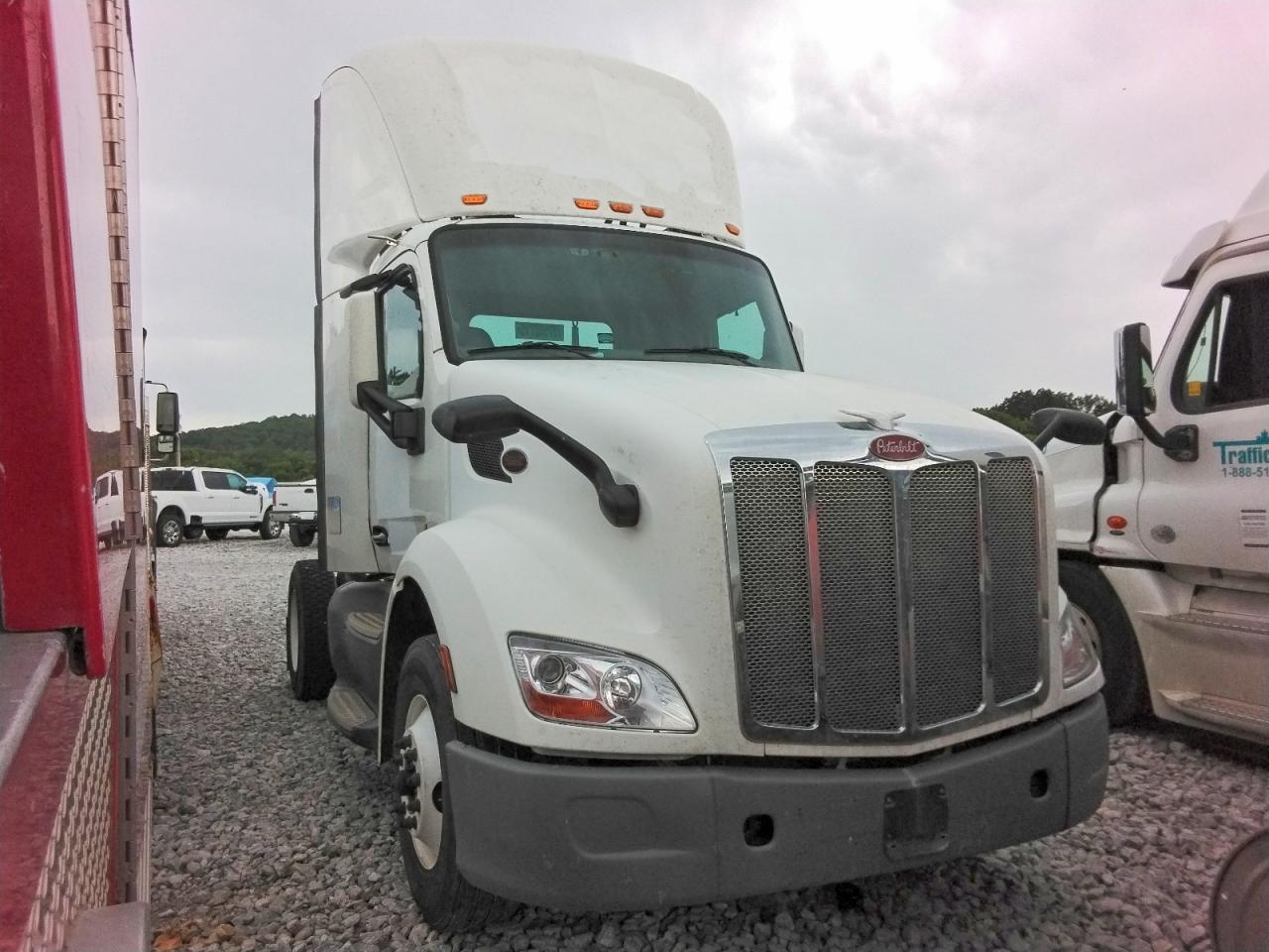 2017 Peterbilt 579