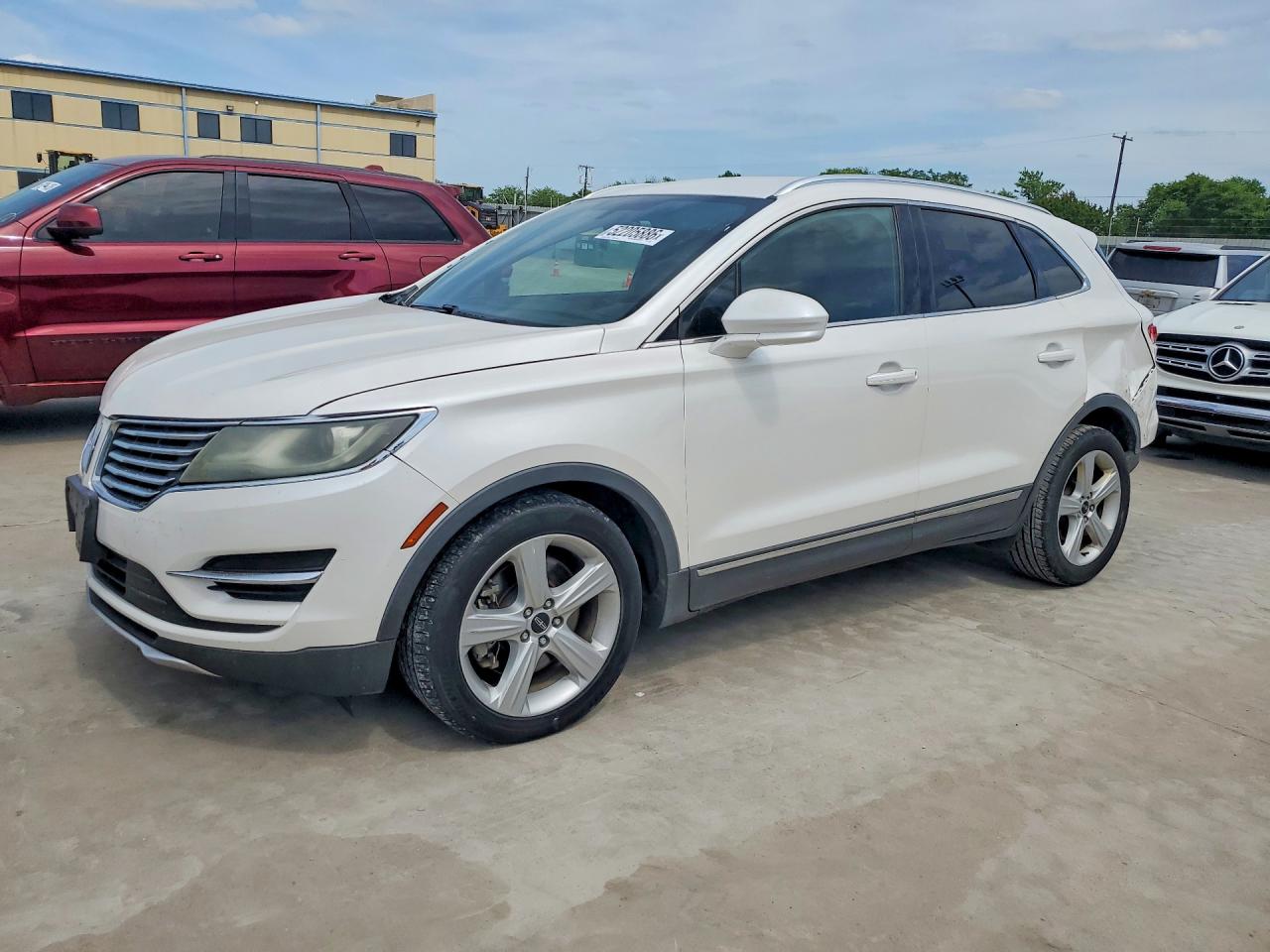 2015 Lincoln Townhouse Mkc