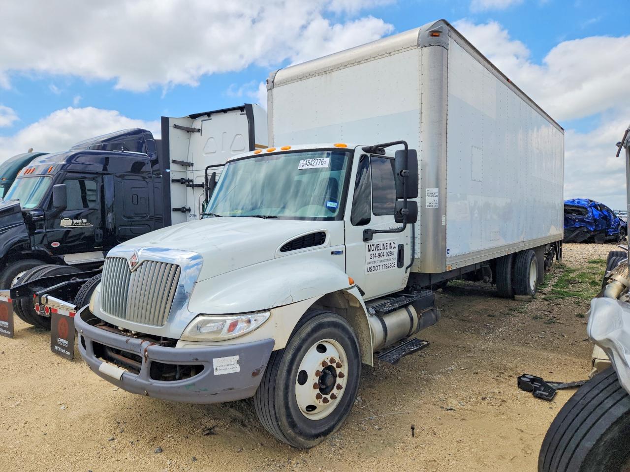 2011 International 4000-Series