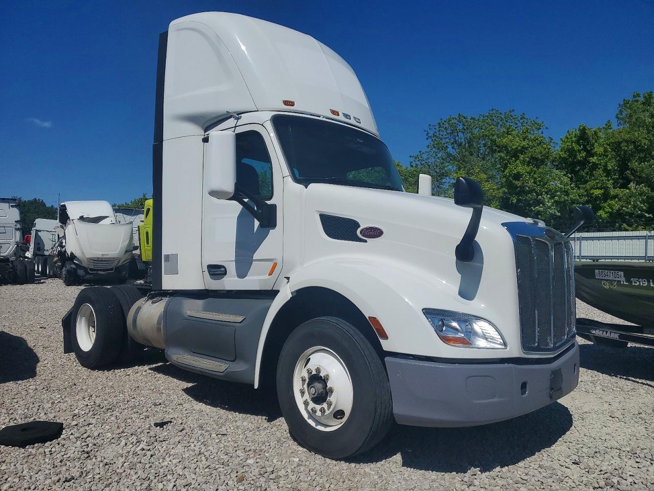 2016 Peterbilt 579