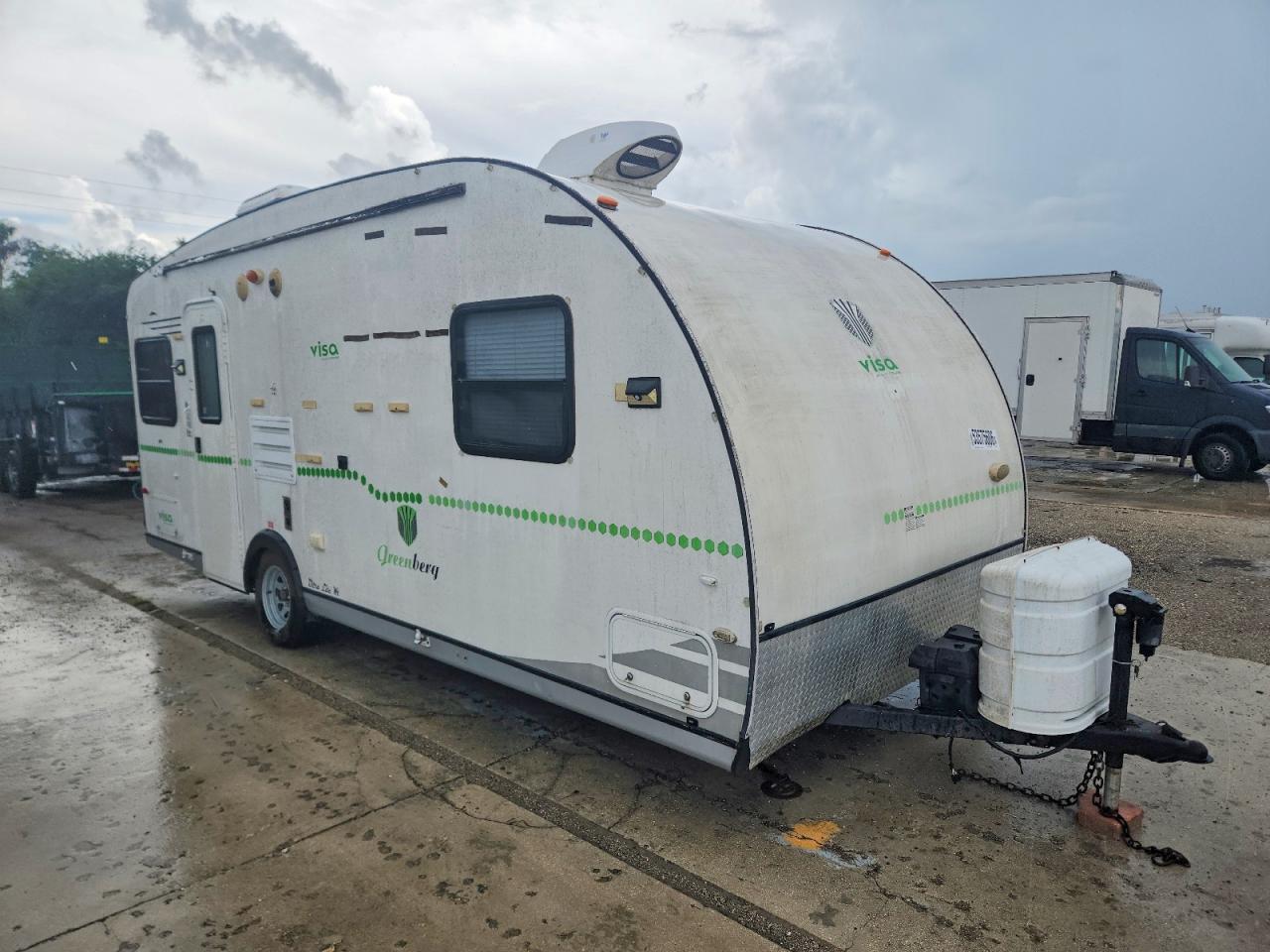 2011 Gulfstream Recreational Vehicle (rv)