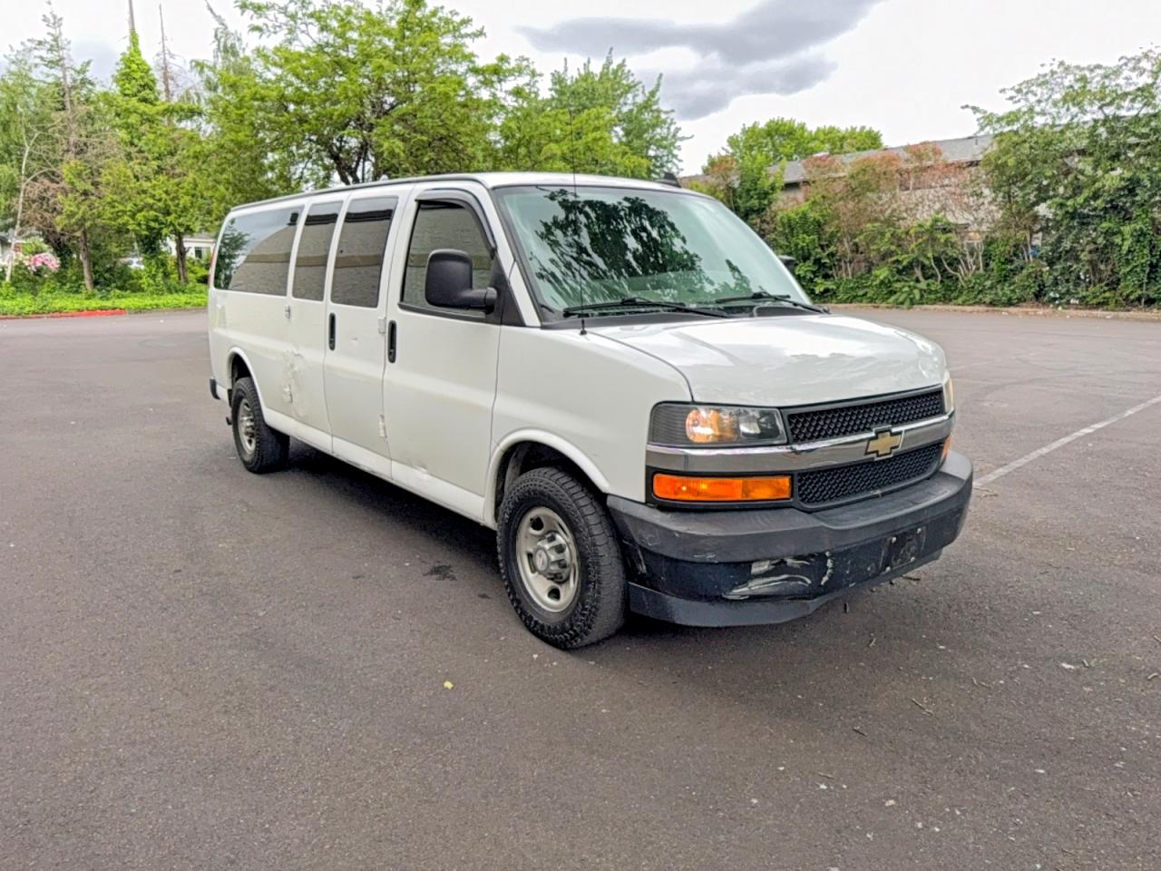 2017 Chevrolet Express 3500
