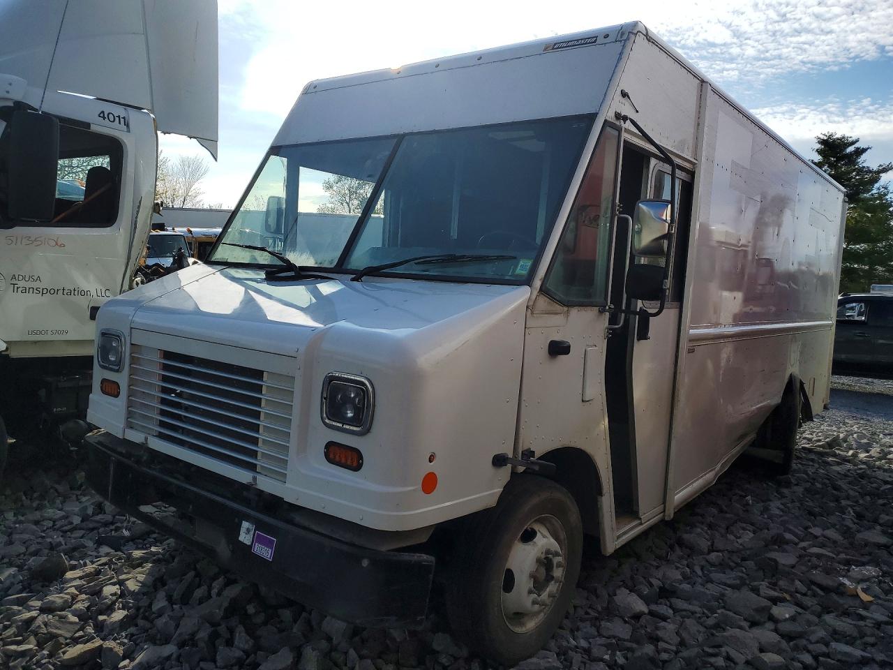 2021 Ford F59
