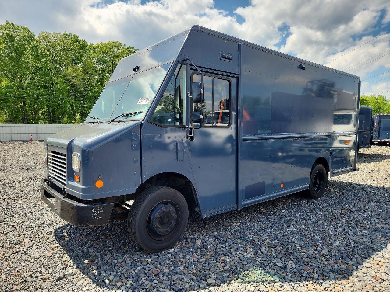 2020 Freightliner Mt45g