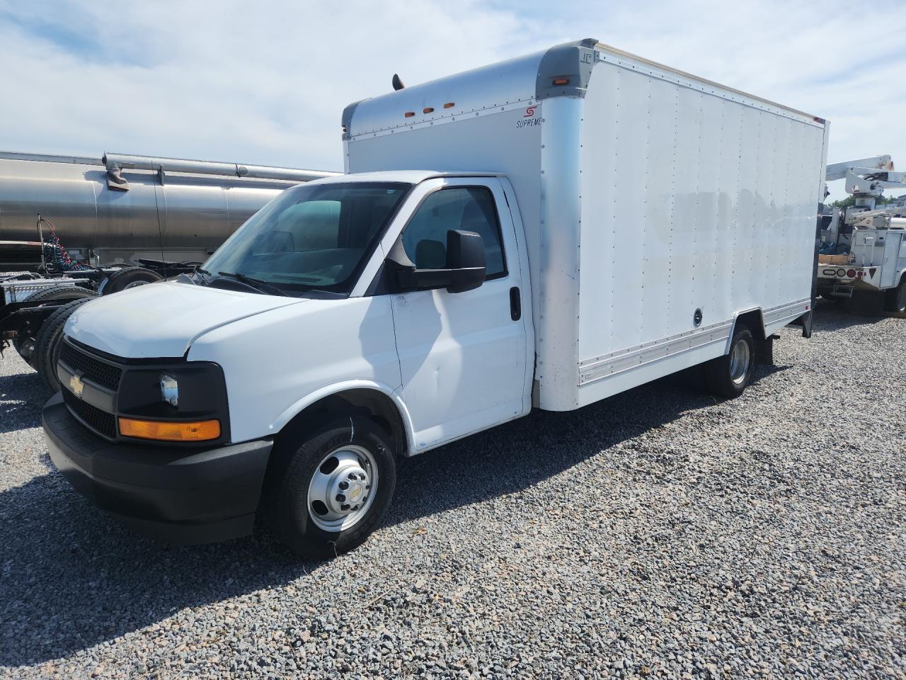 2017 Chevrolet Express 2500