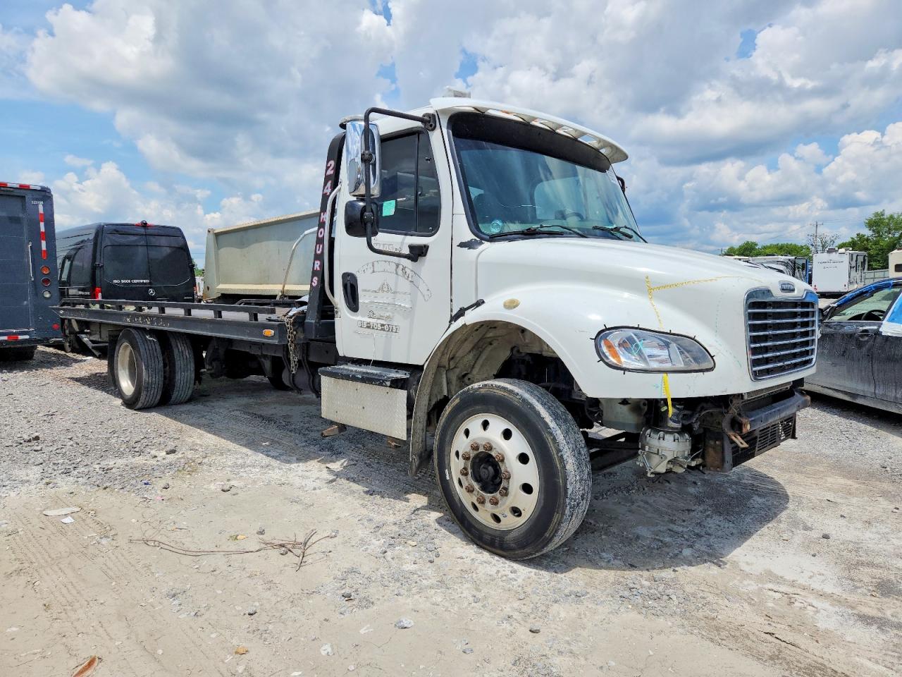 2015 Freightliner M2