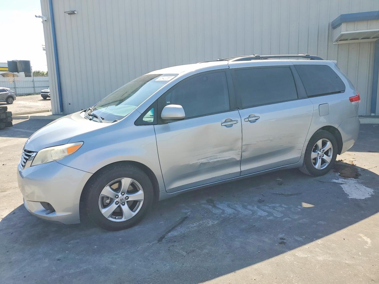 2014 Toyota Sienna