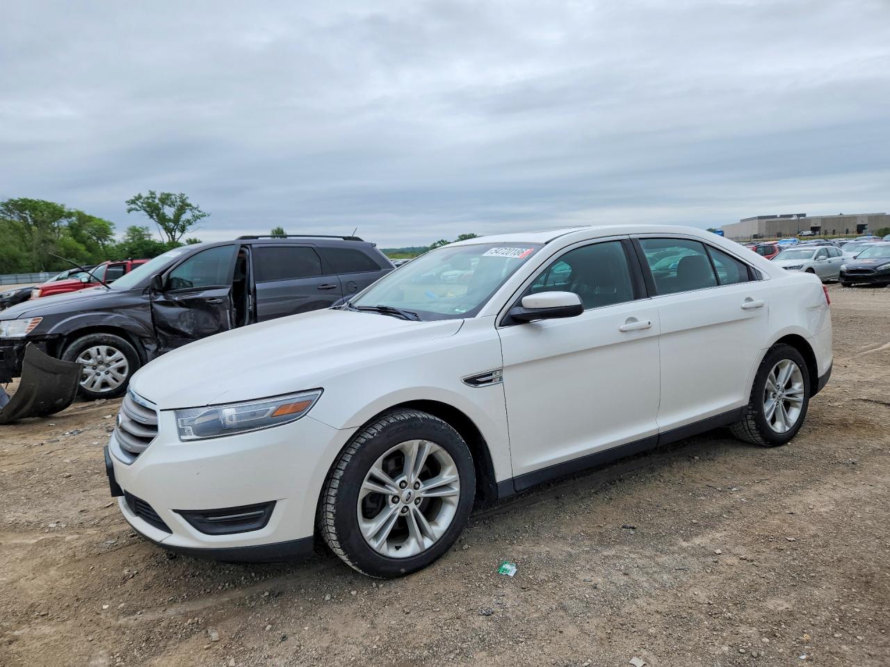 2013 Ford Taurus