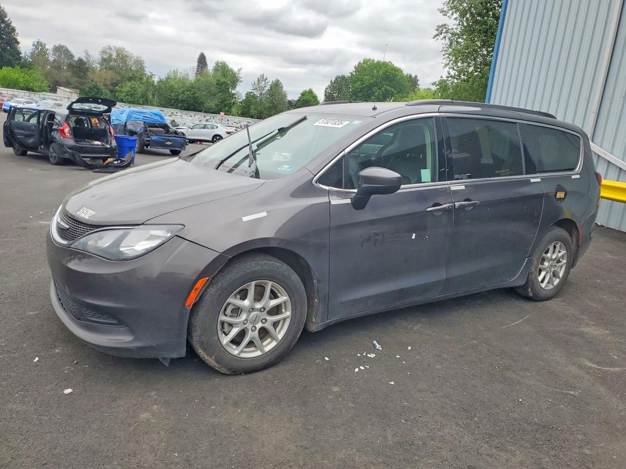 2021 Chrysler Voyager