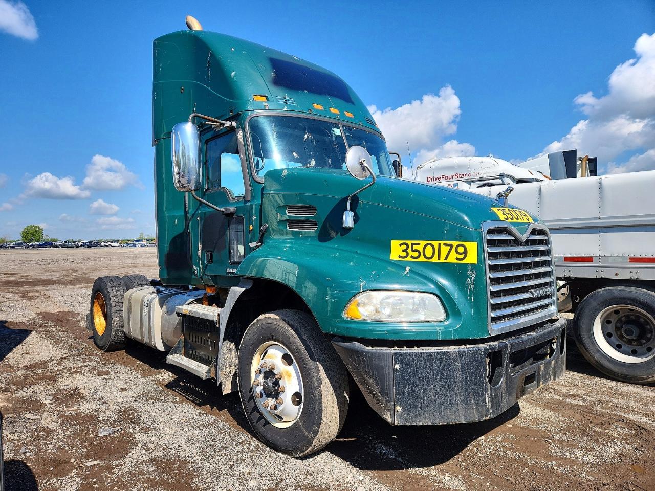 2016 Mack Cxu612