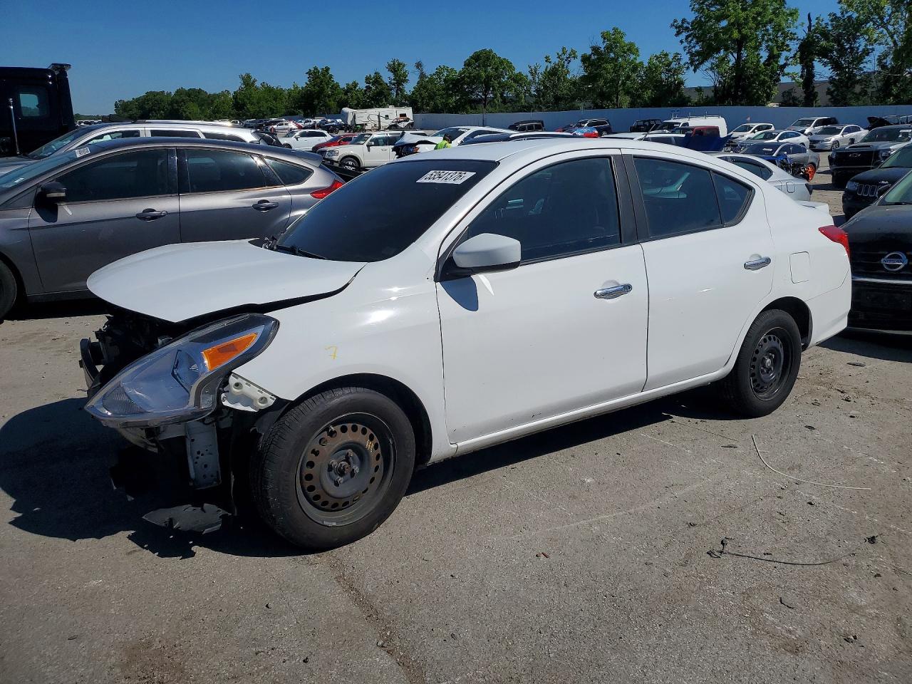 2019 Nissan Versa