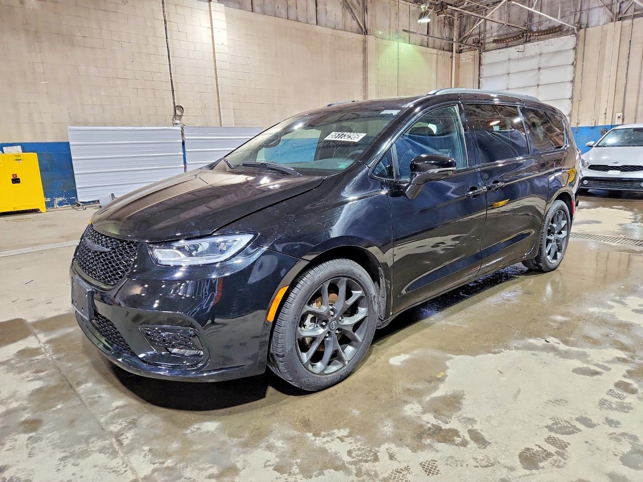 2025 Chrysler Pacifica