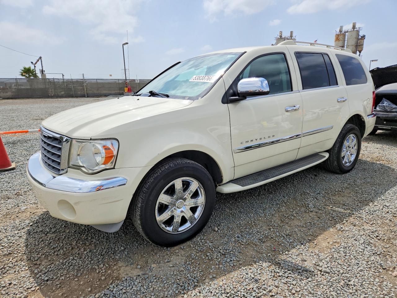 Chrysler Aspen