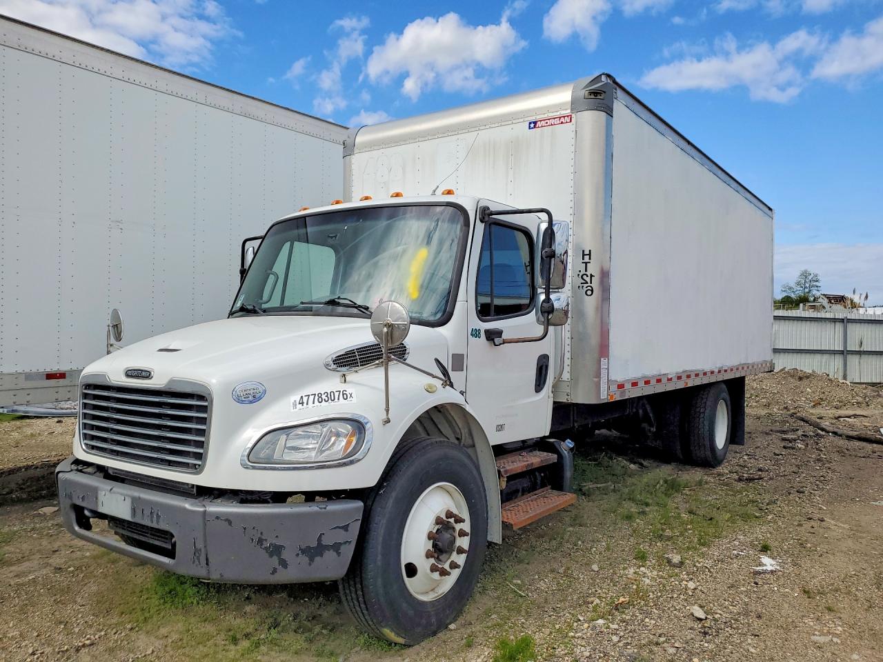 Freightliner M2 106