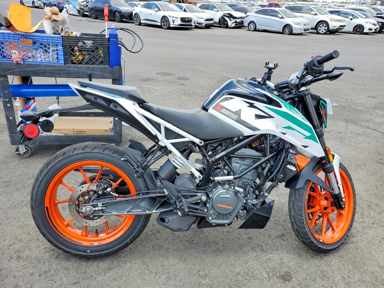 Ktm 200