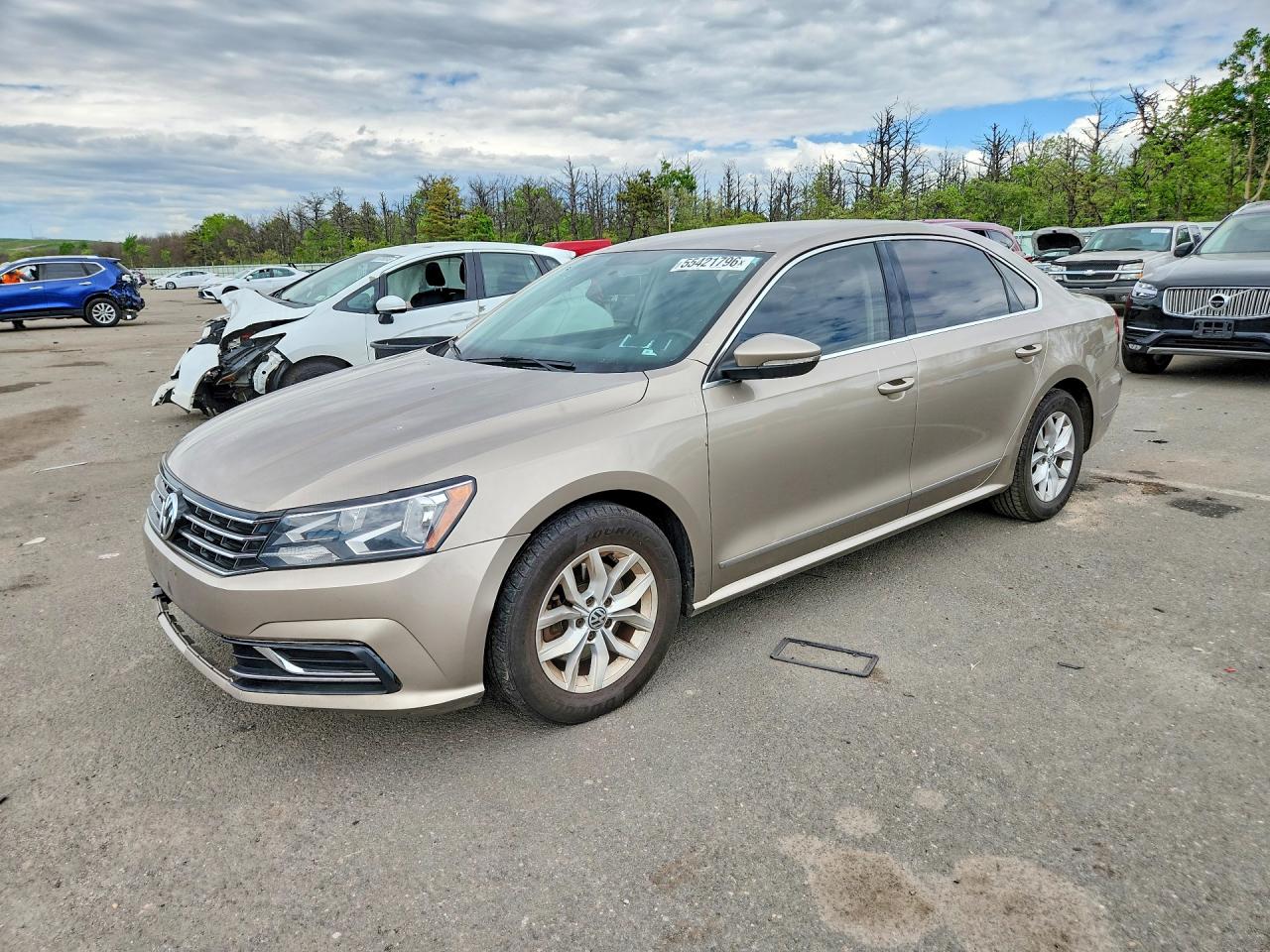 2016 Volkswagen Passat