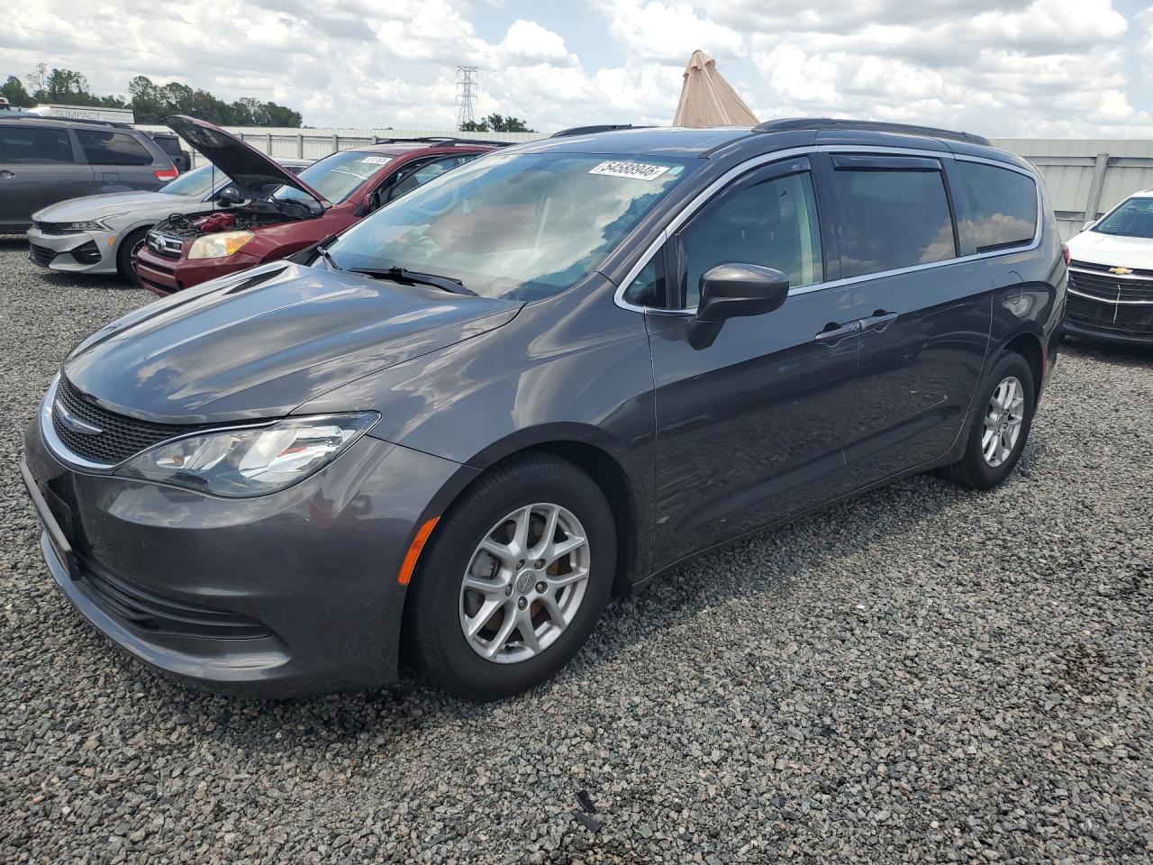 2020 Chrysler Voyager