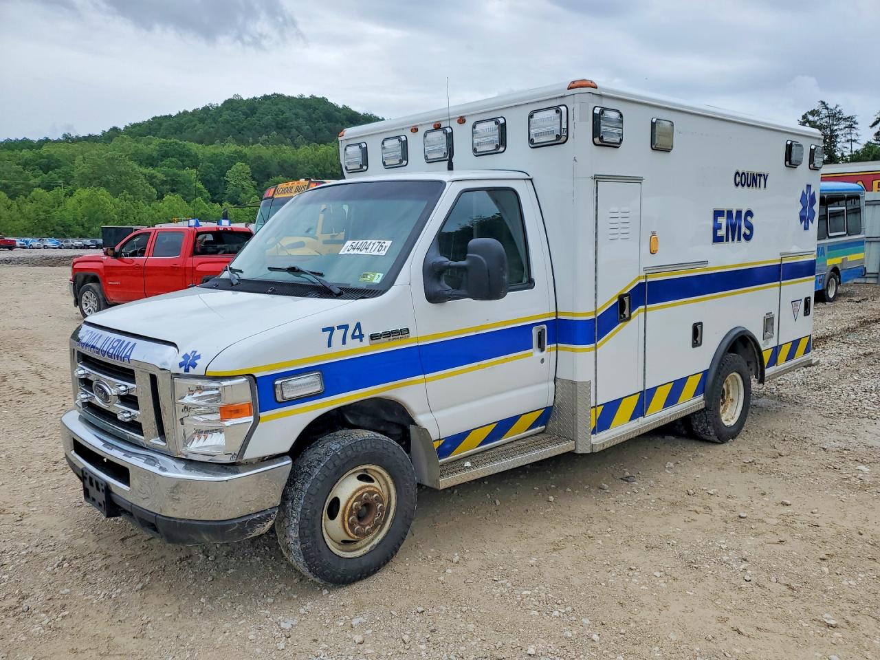 2018 Ford Econoline E350