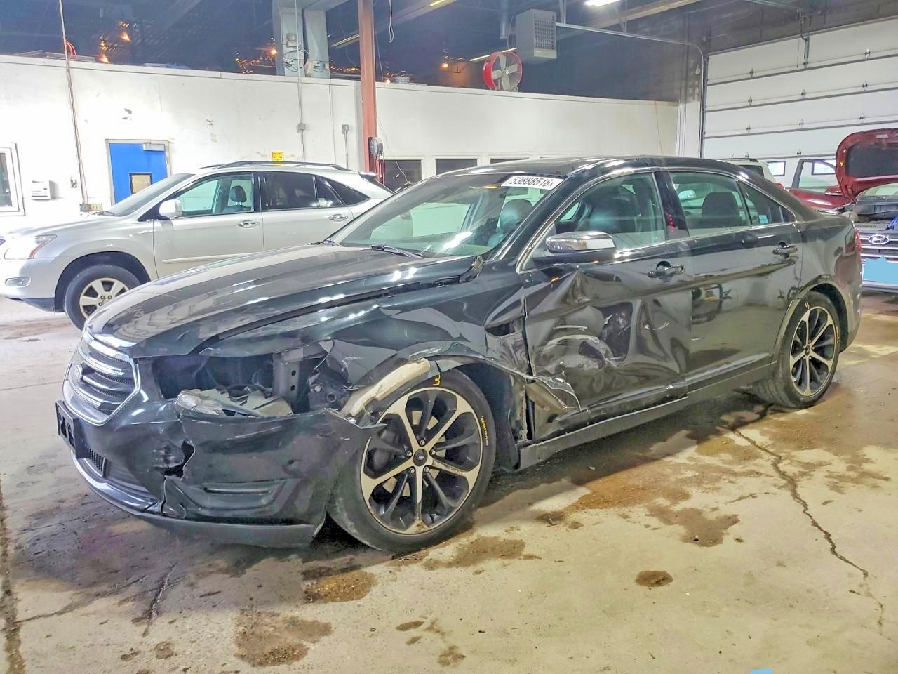 2015 Ford Taurus