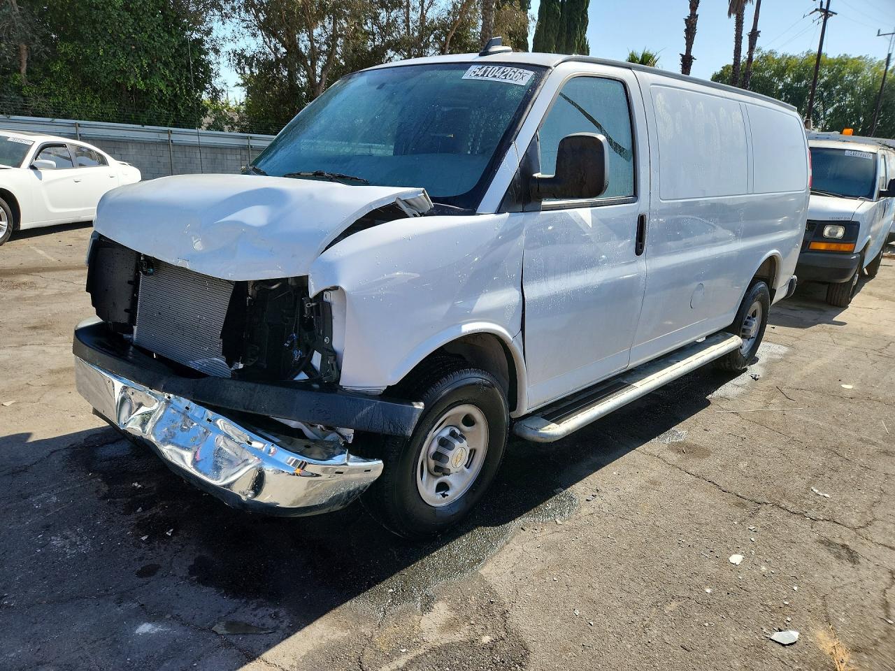 2025 Chevrolet Express 2500