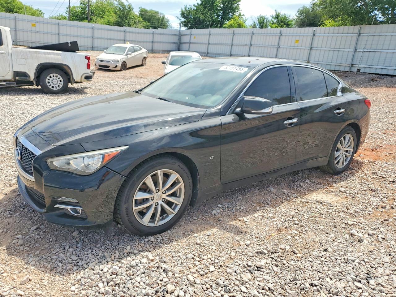 2015 Infiniti Q50
